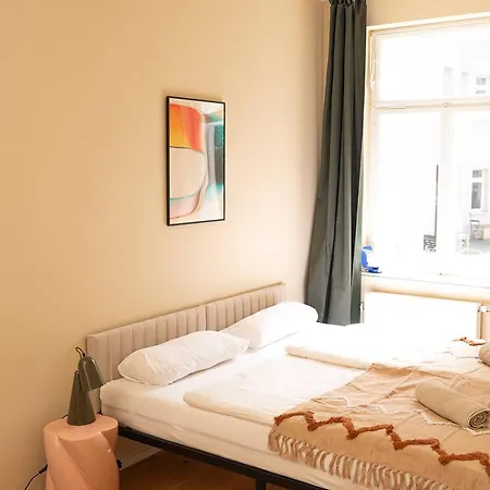 Hinterhaus Traeumchen Auf Der Karl - Liebknecht Apartment *